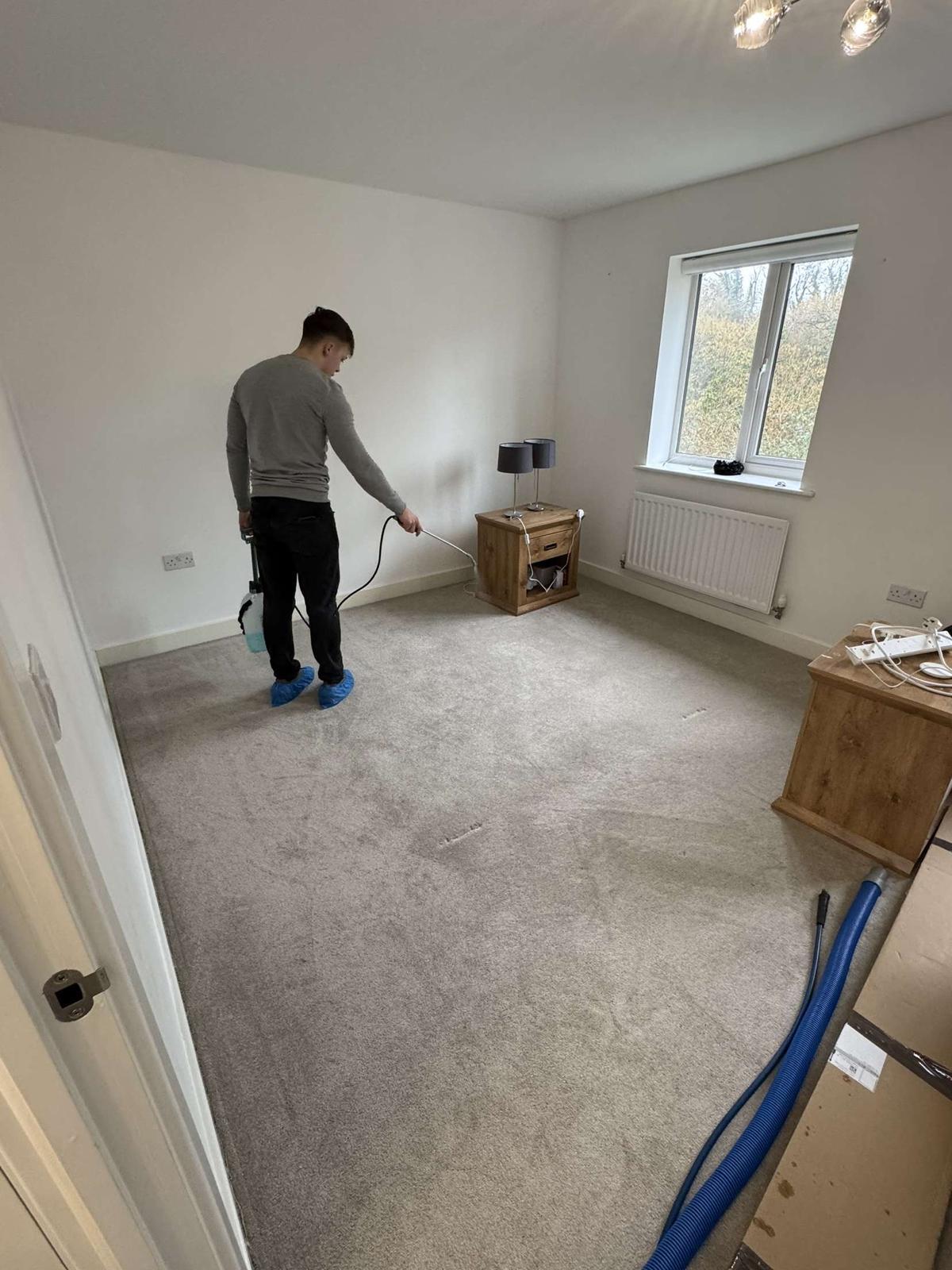Professional carpet cleaning result in Surrey home - 06