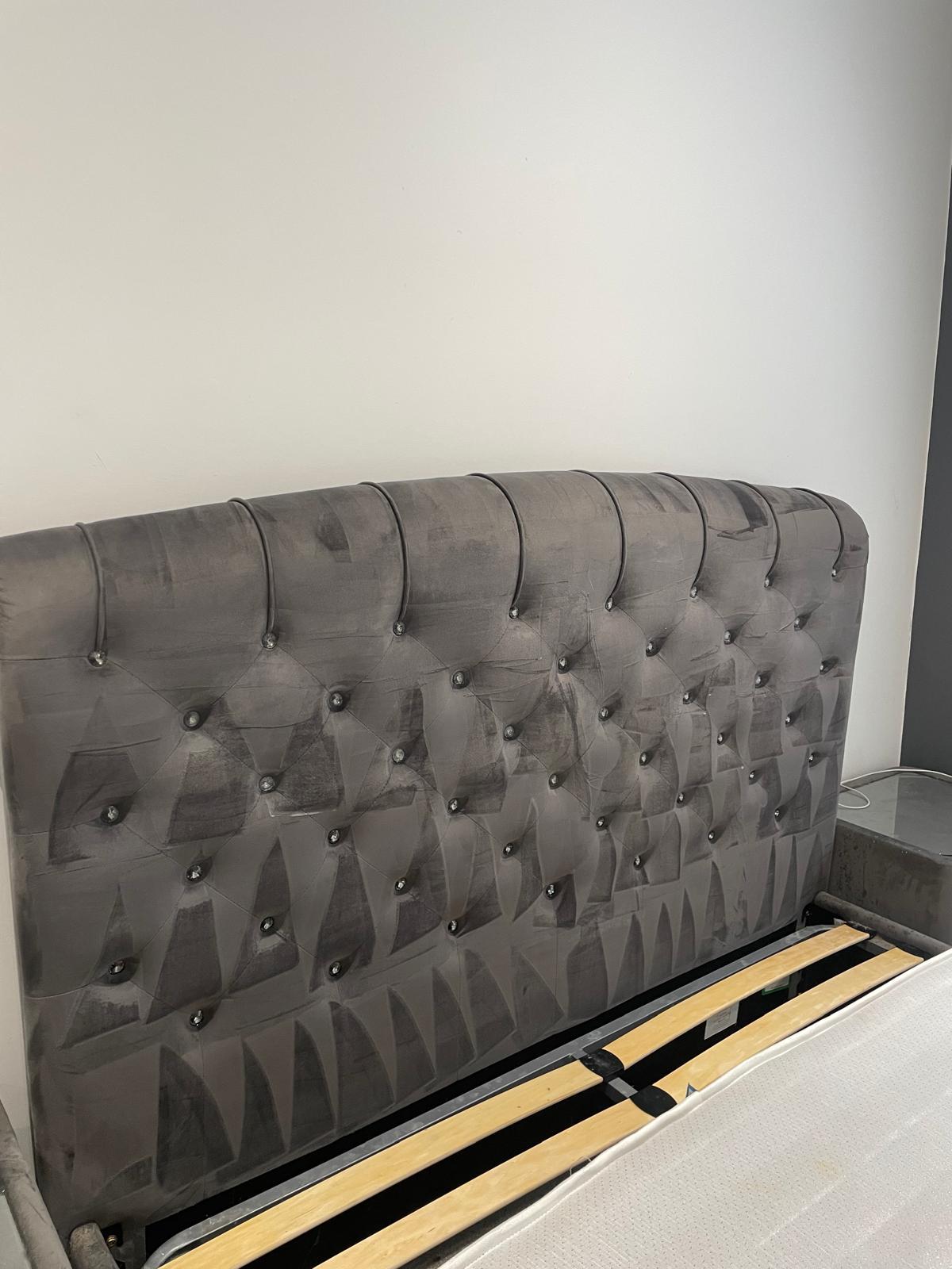 Professional carpet cleaning result in Surrey home - 18