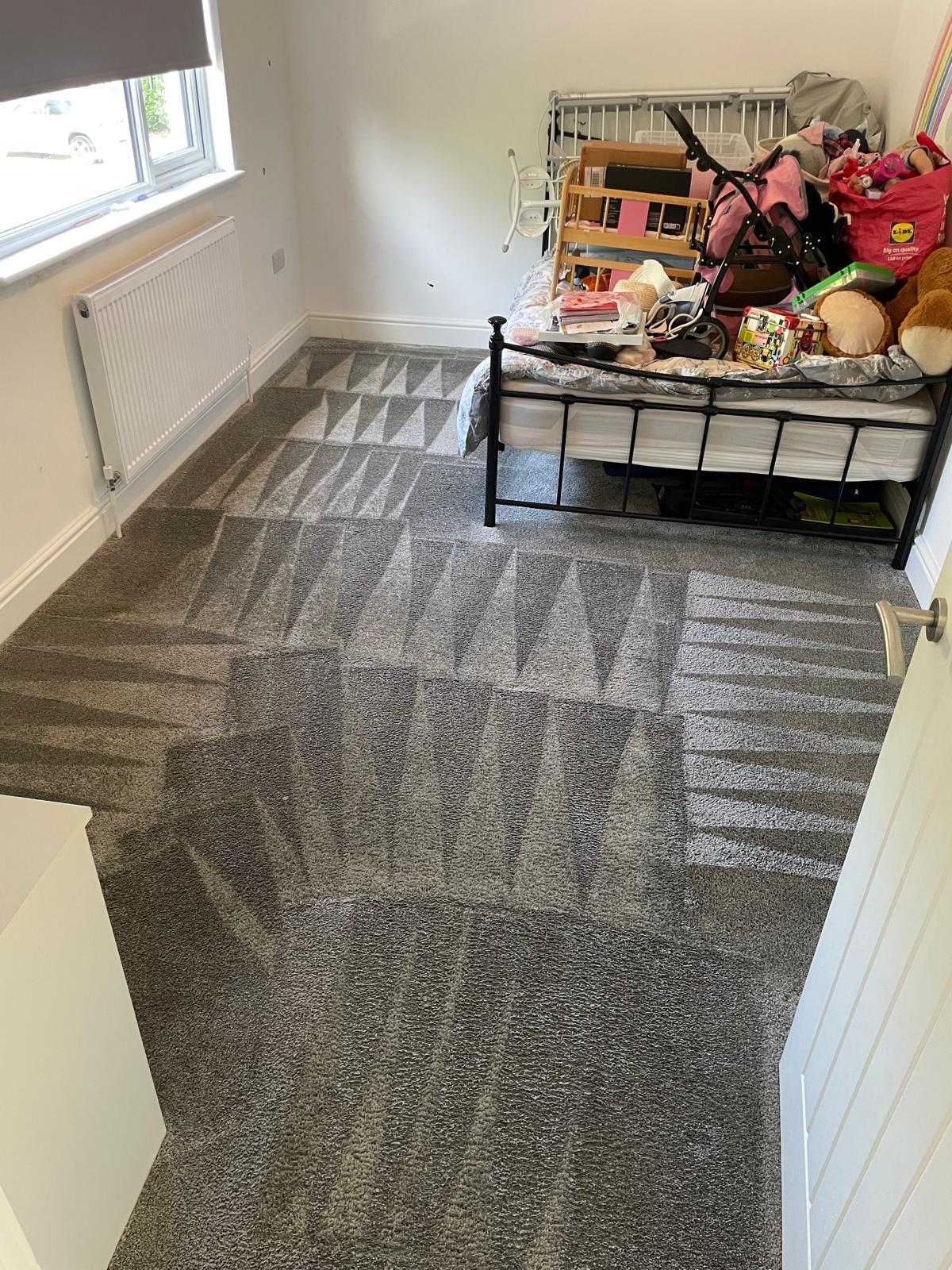 Professional carpet cleaning result in Surrey home - 30