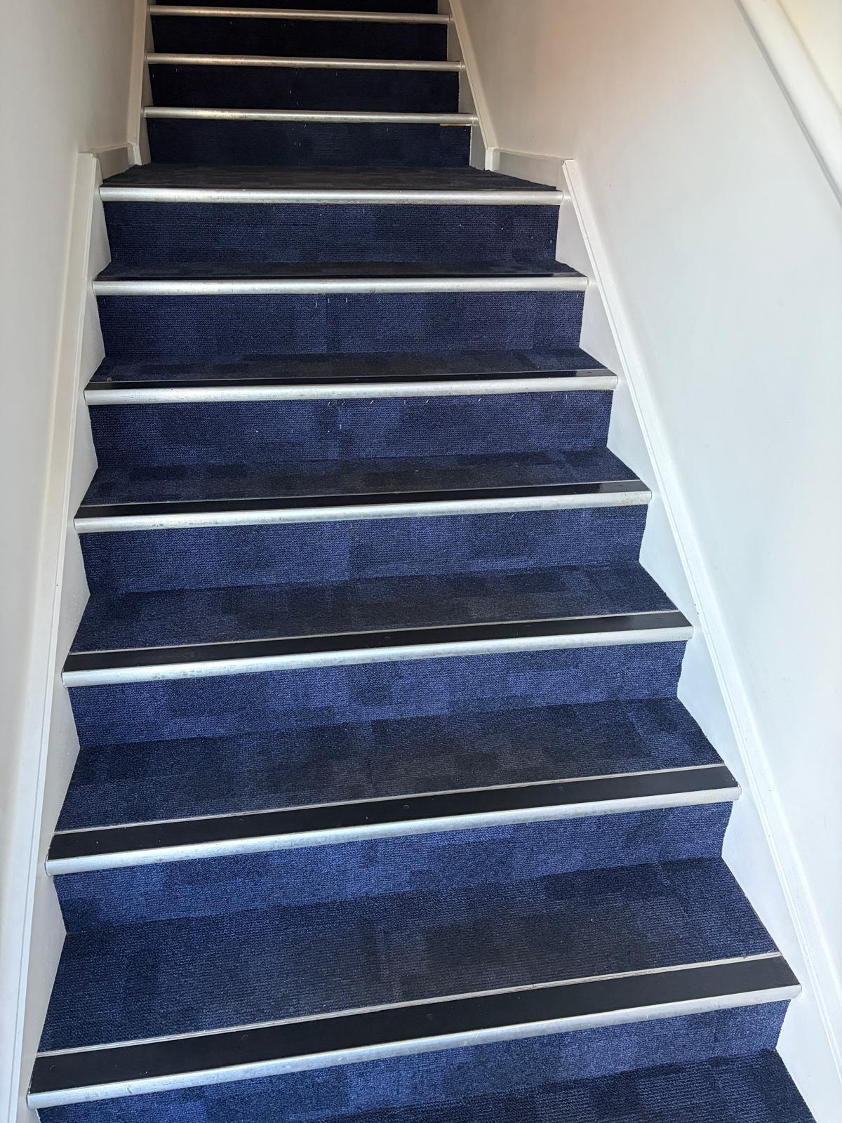 Upholstery cleaning result Surrey - 51